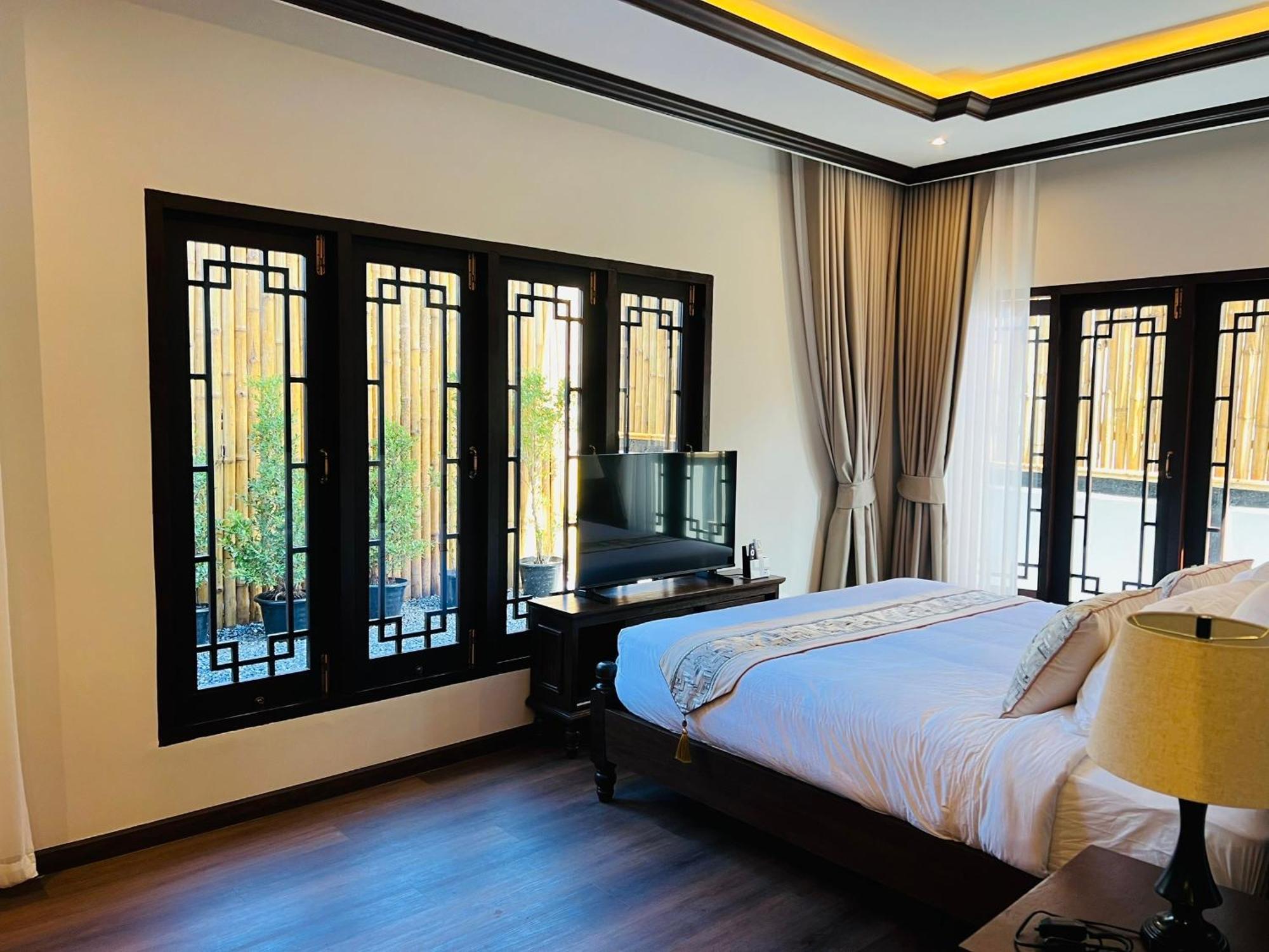 Longlai Kezhan Ban Rak Thai Extérieur photo